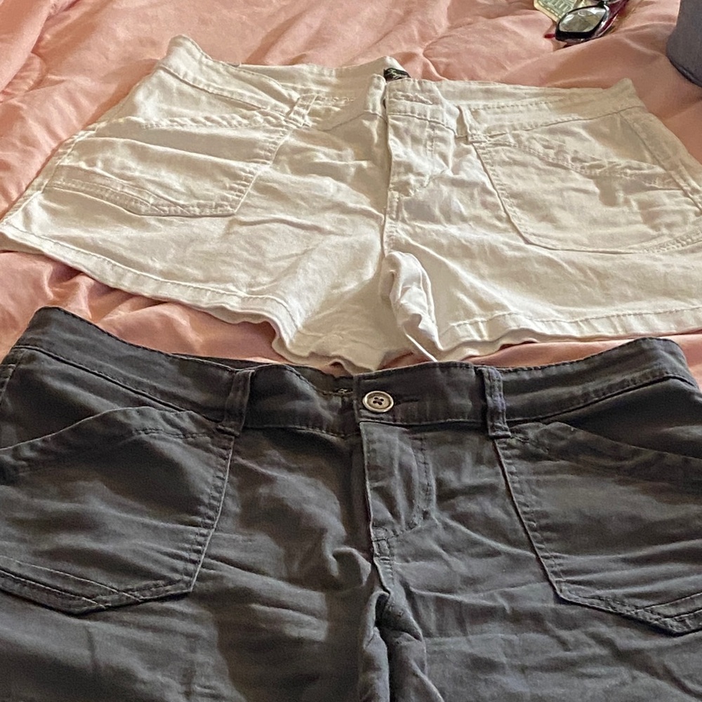 Stylish Gray and White Women's Shorts 2pair
Size 12